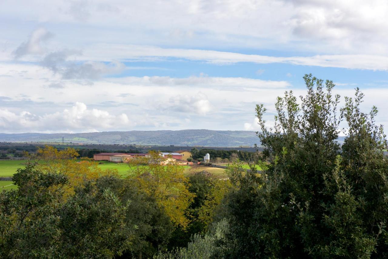 Agriturismo Nuragh'Elighe Sindia Exteriör bild