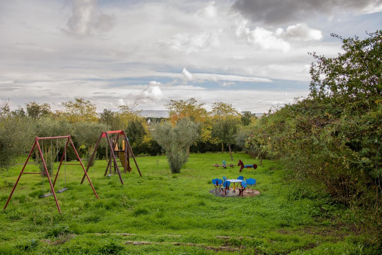 Agriturismo Nuragh'Elighe Sindia Exteriör bild