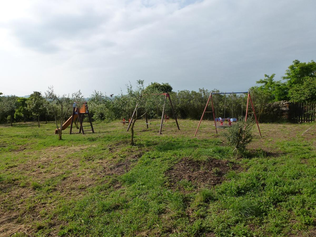 Agriturismo Nuragh'Elighe Sindia Exteriör bild