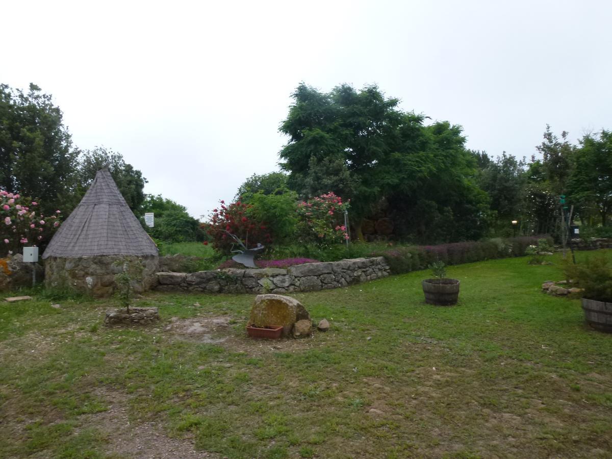 Agriturismo Nuragh'Elighe Sindia Exteriör bild